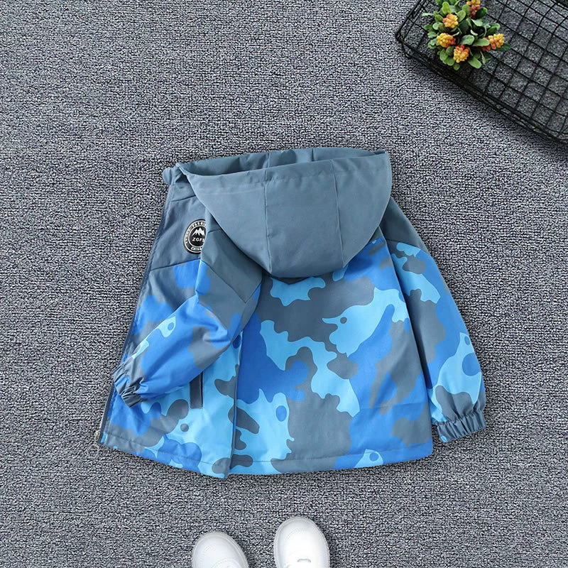 Куртка-худи камуфляжная для мальчиков, осенняя новинка 2025, в корейском стиле, крутая и стильная, с длинным рукавом, для старших мальчиков