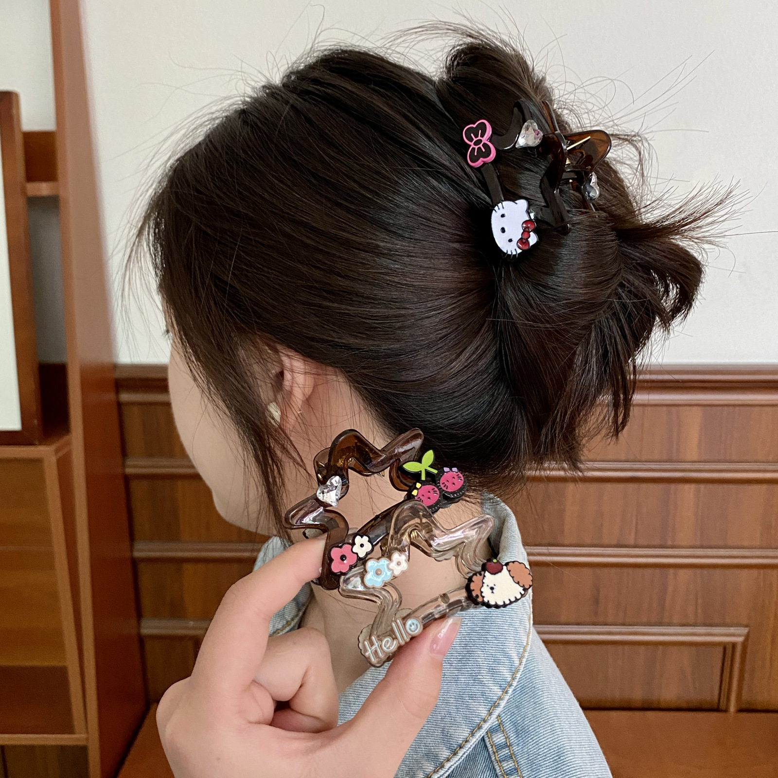 Cute Five-Pointed Star Cat Claw Clip for Women 2025 New Trendy High-End Hairpin for Half-Up Hairstyles on the Back of the Head Shark Clip