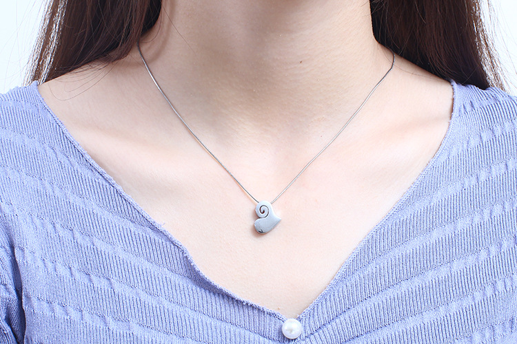 fashion stainless steel heart-shaped necklace earrings set wholesale Nihaojewelry