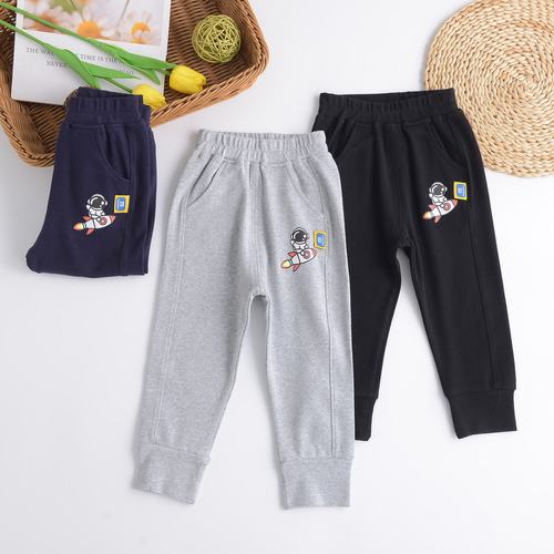 Children's Pants Spring Thin Model for Middle and Small Boys, Casual Sporty Boys' Pants, Long Pants with Ankle Straps, Suitable for Spring and Autumn Seasons