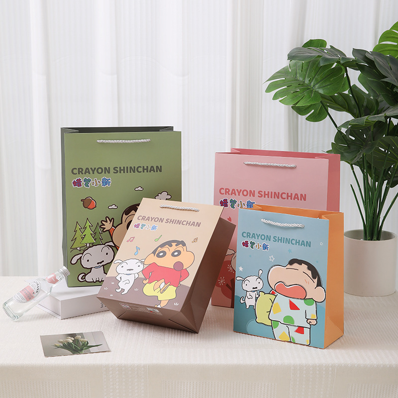 クレヨンしんちゃんギフトバッグ正規版授権漫画お土産袋子供プレゼントバッグ逸品店文房具店ギフトバッグ|undefined