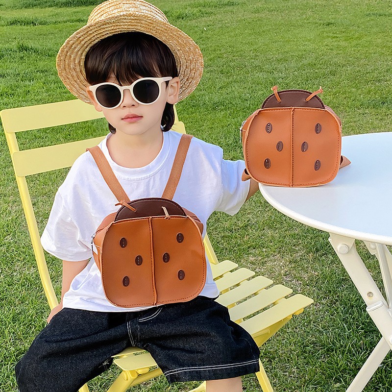 Mochila Escolar para Niños de Jardín de Infancia, Estilo 2025, Linda Mochila de Dibujos Animados con Diseño de Mariquita para Niños, Mochila Pequeña de PU para Salidas