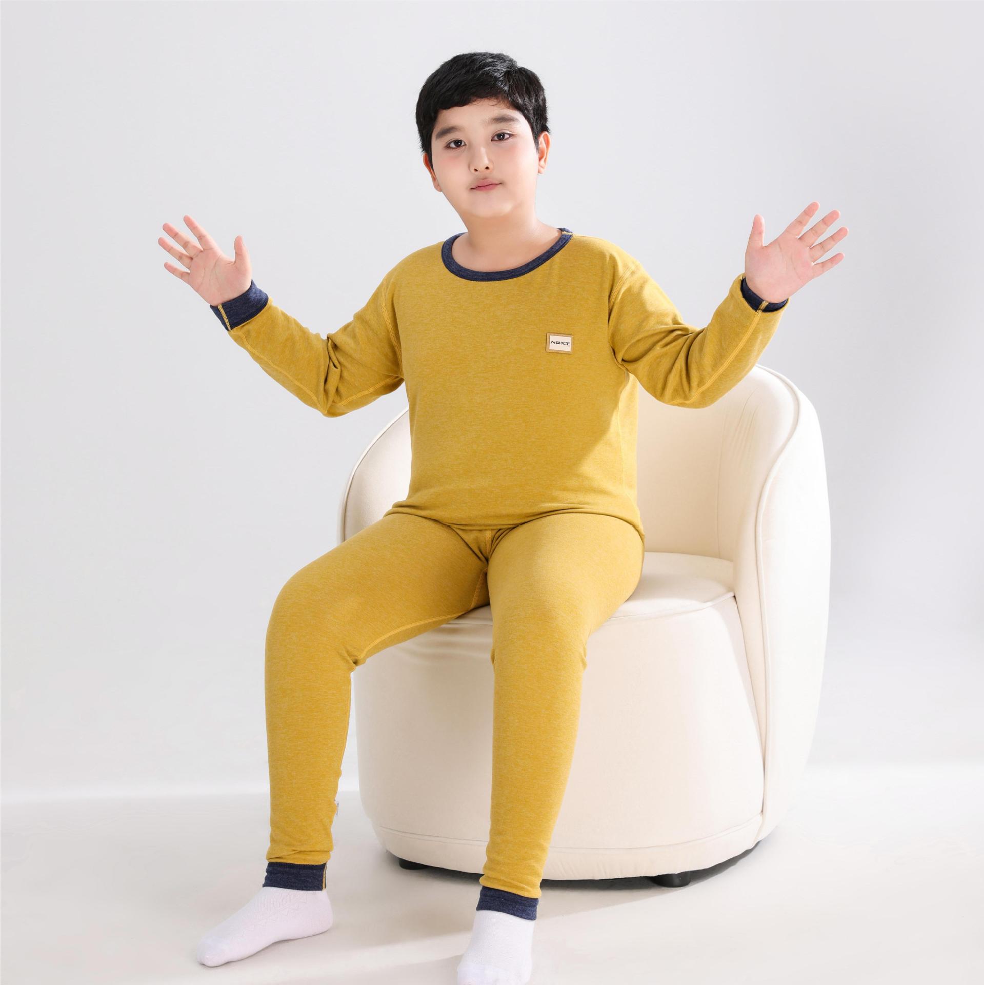 Pijama adolescente ropa de hogar para niños mayores para aumentar el peso de otoño y invierno lana seda grasa juego de pijamas calientes para niños