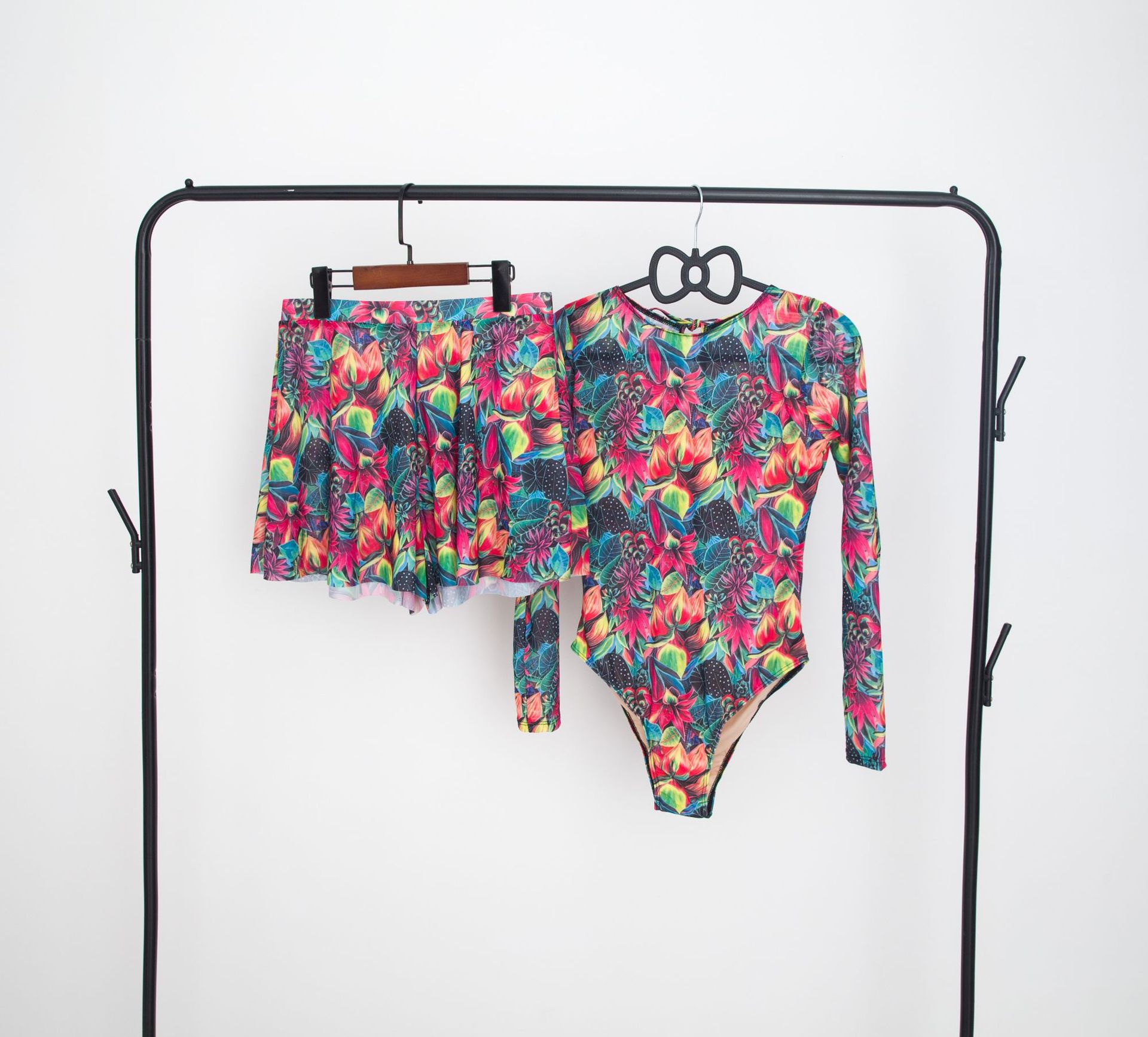 2025 Bikini transfronterizo europeo y americano de una pieza Купальник traje de baño de protección solar pantalones cortos de dos piezas image 7
