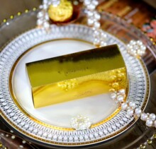 跨境外贸速卖通激光镂空银色喜糖盒巧克力节日派对纸盒浙江批发