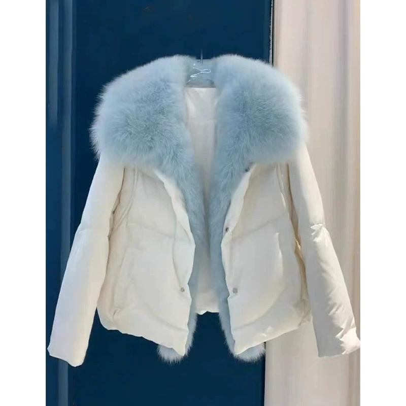 Высококачественный иностранный газ маленький ароматный ветер свободный большой шерстяной воротник белый пуховик женский зимний 2024 новый премиум смысл толстый костюм