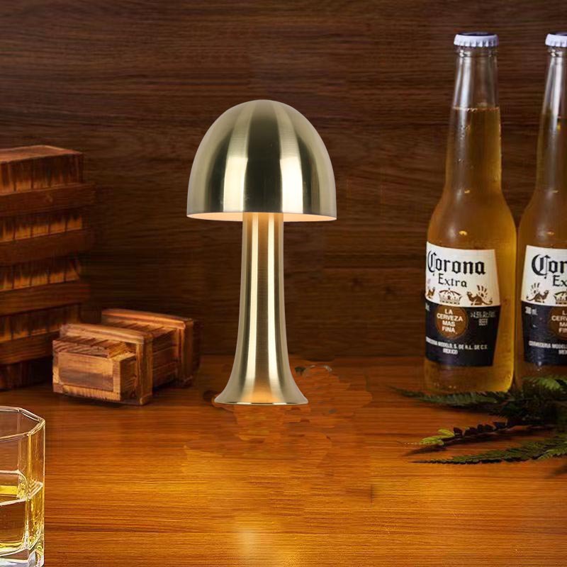 Comercio exterior nórdico metal retro hongos hogar cabezal de cama decoración de escritorio luces nocturnas creativas interiores