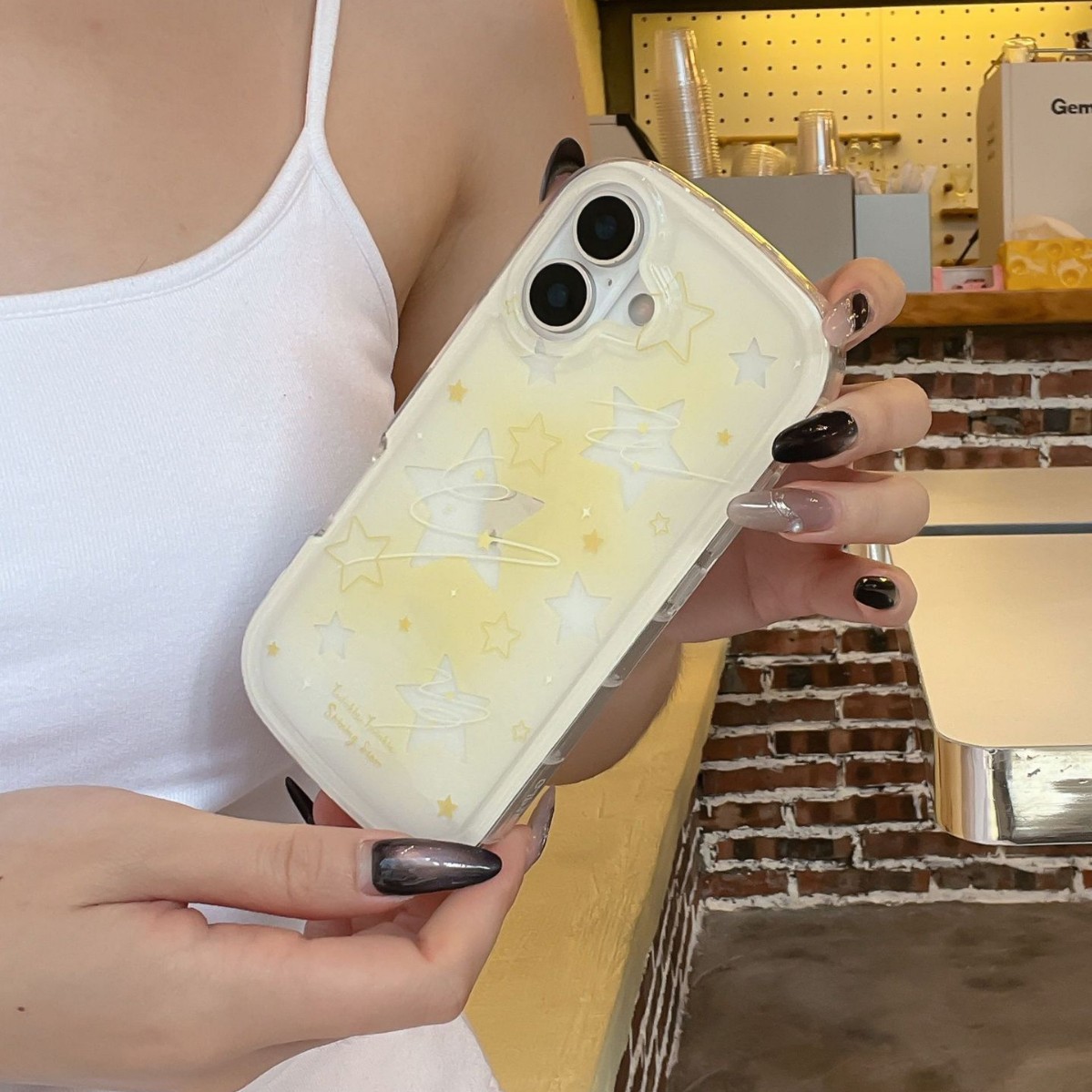 Estrellas huecas ovaladas para iPhone16ProMax funda para teléfono móvil 15Pro nuevo 14/13 femenino 15