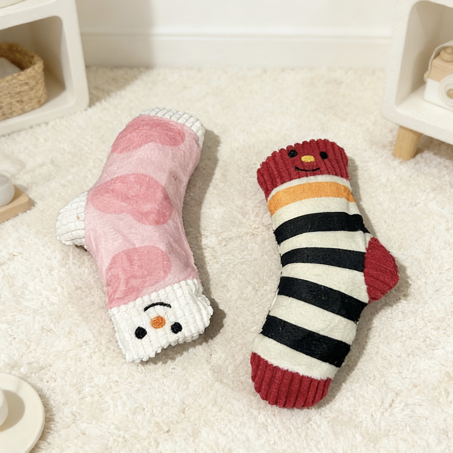 Mascotas sonoras juguetes de papel de peluche calcetines de imitación perros pequeños y medianos alimentos ocultos auto-hi alivio de la aburrimiento de la comida de fugas juguetes perros