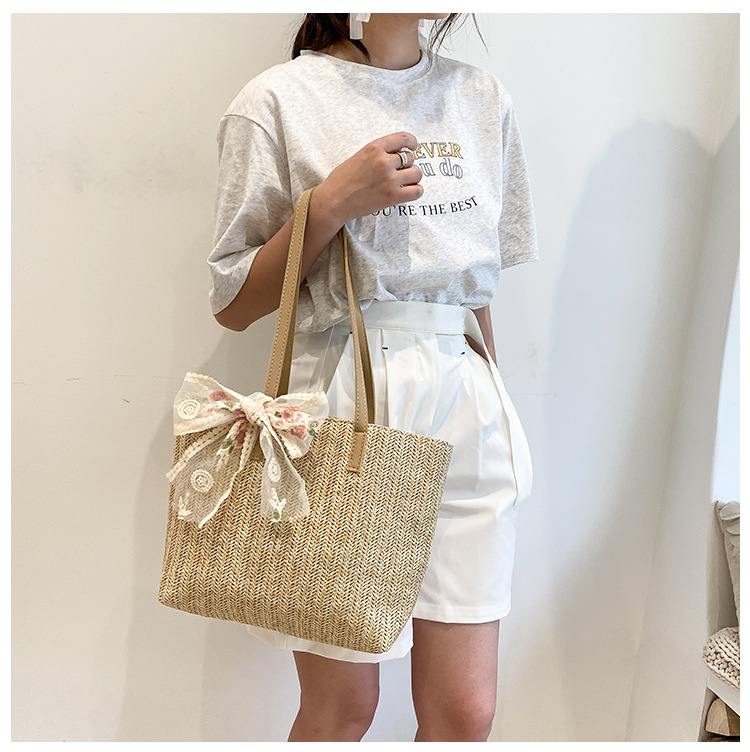 2模特展示_02 - 副本.jpg