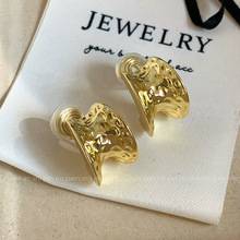 �W���͹Ű�A�ζ�ᔸ߼��Еr�Ў׺ζ��hС�����Ԫ��ض��AŮ�o����