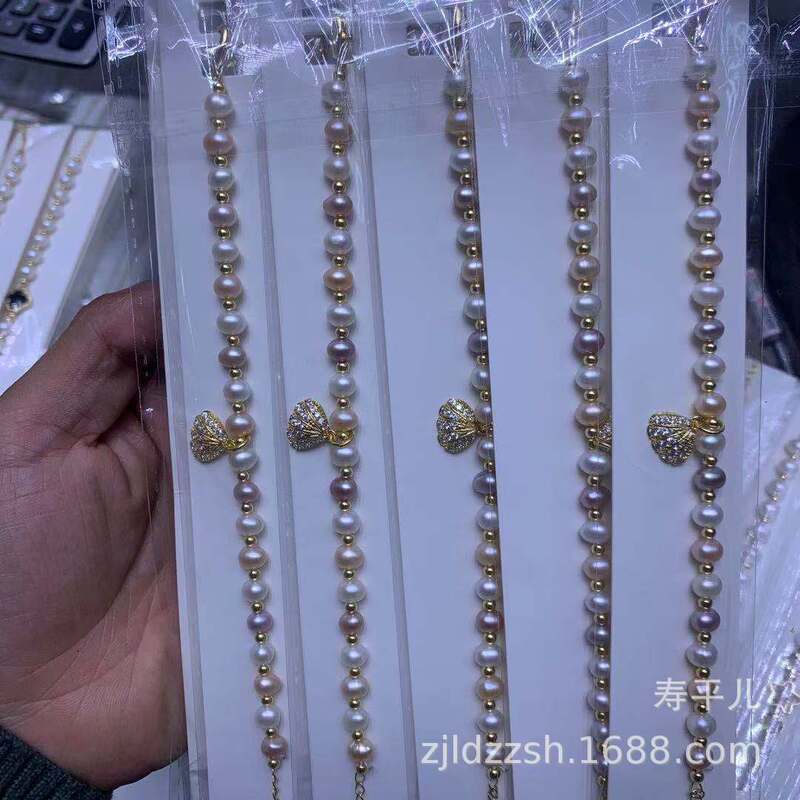 Freshwater Pearl natural real pearl bracelet a variety of wholesale Korean version of the explosion bracelet to send girlfriends to send girlfriend does not fade