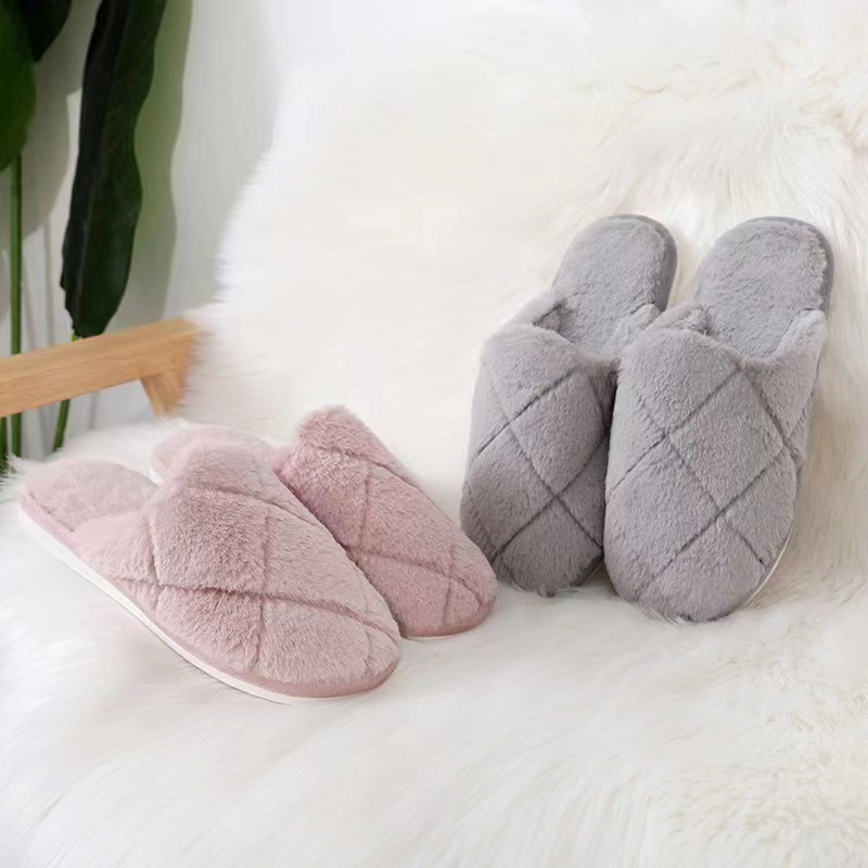 New cute women's thick and warm winter plush home slippers_voghion.com