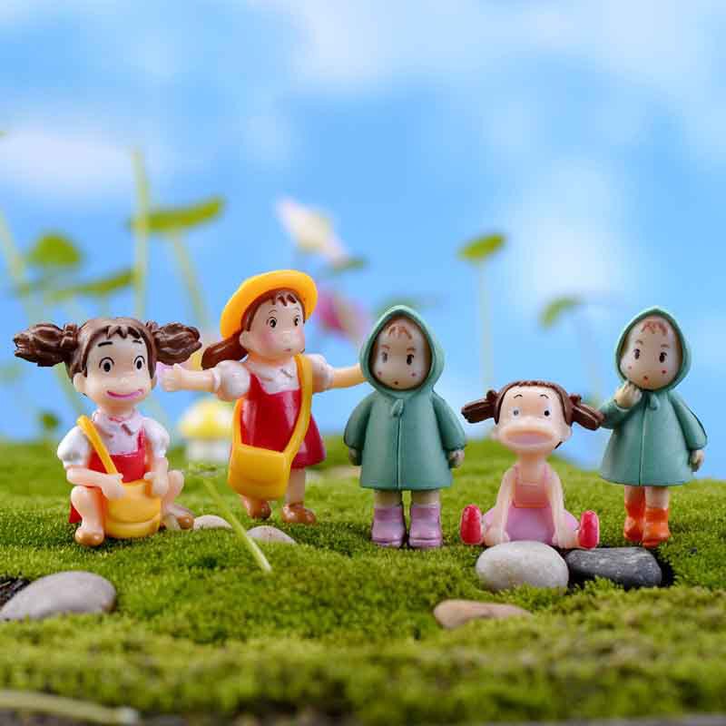 Moss Micro-Landscape Ornaments, Handmade Figurines, Hayao Miyazaki's Totoro Running in the Rain, Little Mei, Small Accessories, Bonsai Moss Micro-Landscape Ornaments, Handmade Figurines, Hayao Miyazaki's Totoro Running in the Rain, Little Mei, Small Accessories, Bonsai