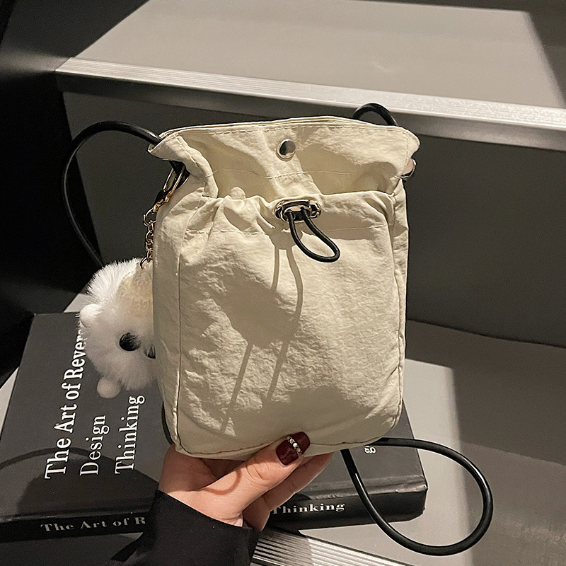Minimalist Style Mobile Phone Bag for Women 2026 Summer Lightweight Drawstring Cloth Bag Small Versatile Mini Shoulder Crossbody Coin Purse