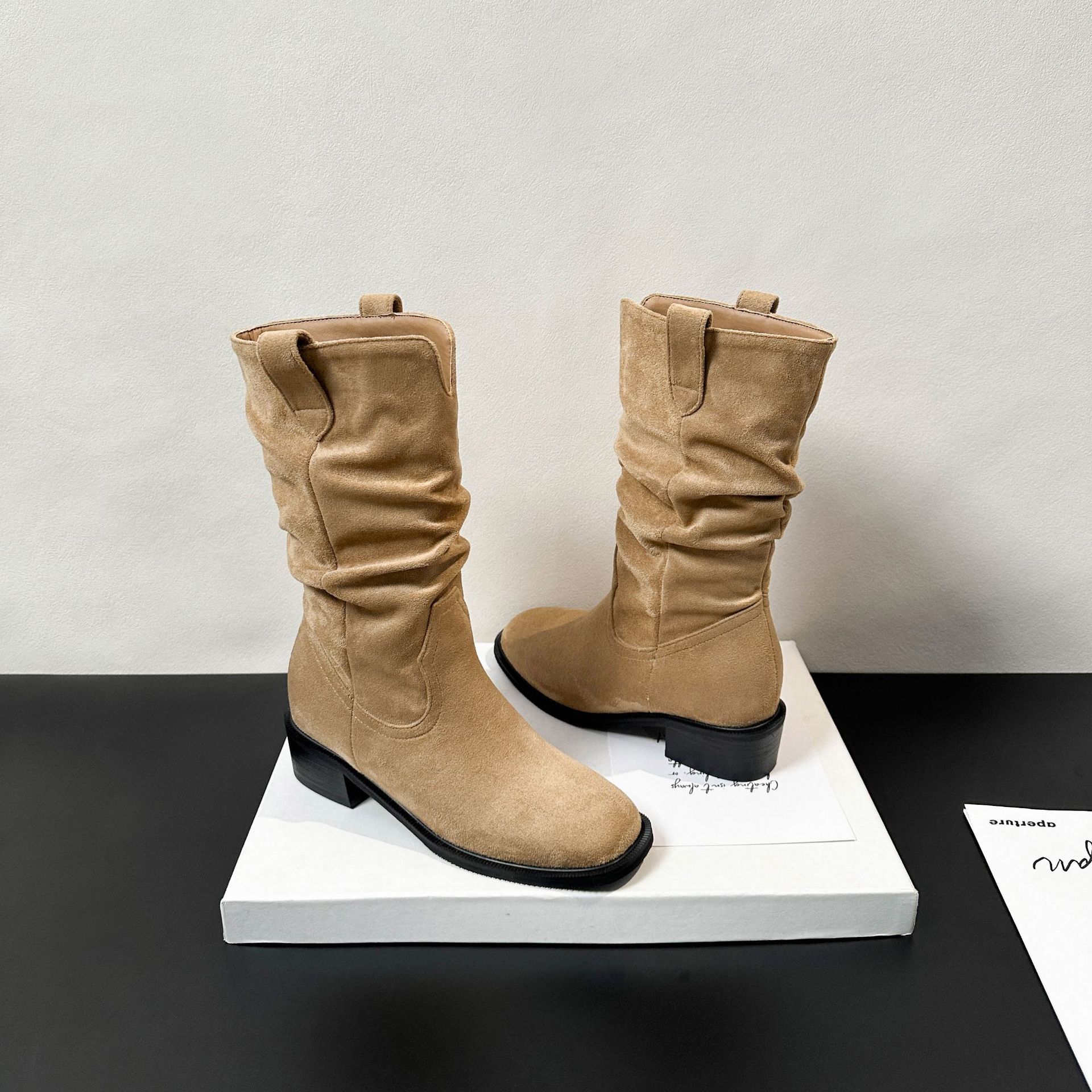 Botas de Caballero Cortas para Mujer de 8 cm, Piel de Oveja, Con Aumento, Tacón Ancho