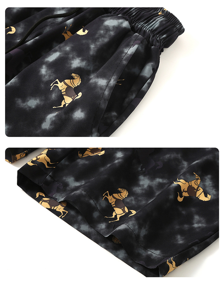 Plus Size Men's Summer Golden Horse Print Casual Loose Five Point Pants Extra Large Stylish Versatile Shorts_viptrois.com