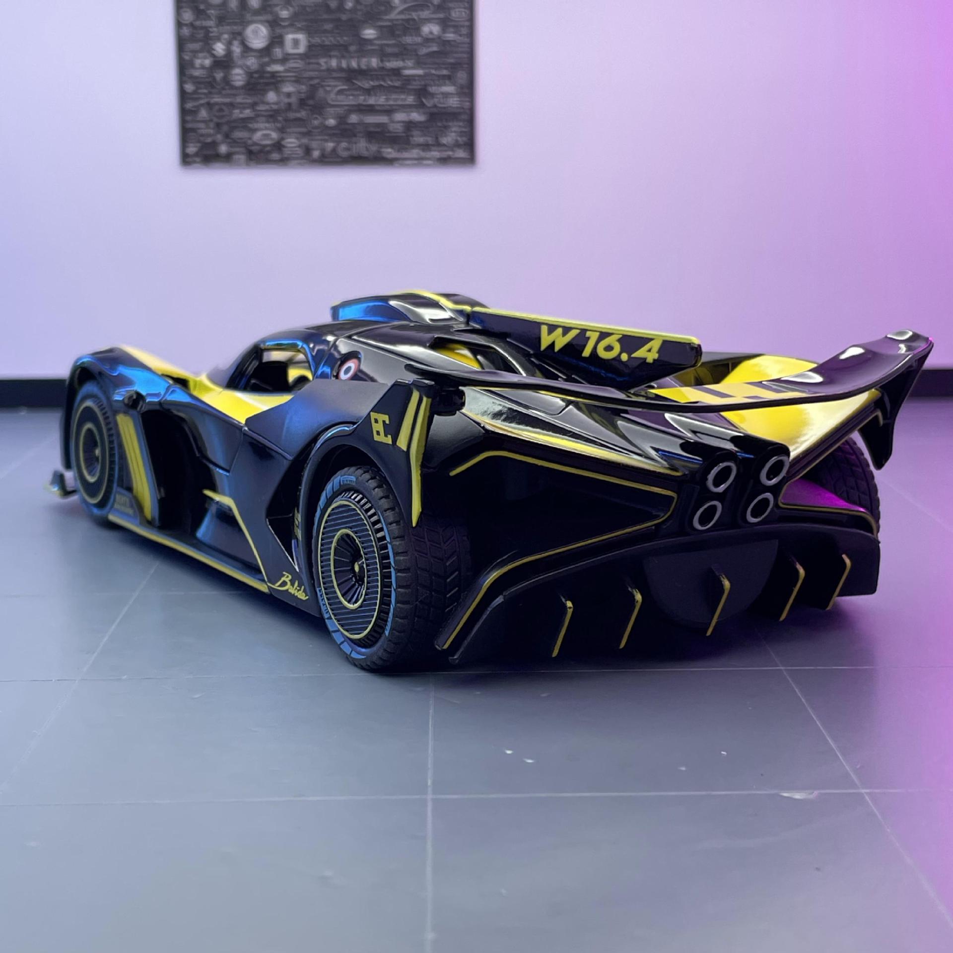 Aleación de coche 1:24 bujiadie función de coche deportivo modelo de coche de pulverización tire hacia atrás coche de juguete luz modelo de música adornos