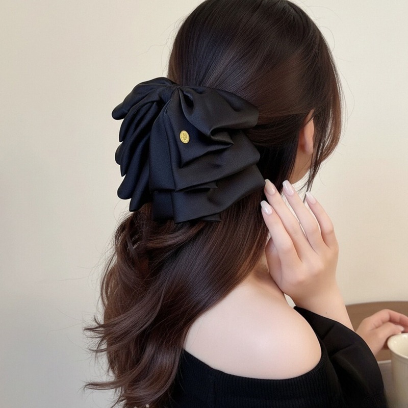 363 заколка для хвоста с атласным бантиком