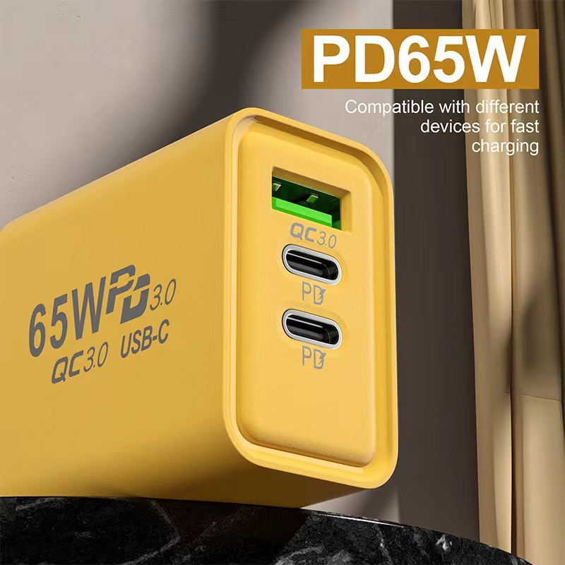 PD65W + QC3.0 chargeur de téléphone portable standard européen double type-c + tête de charge rapide multi-port USB unique_voghion.com