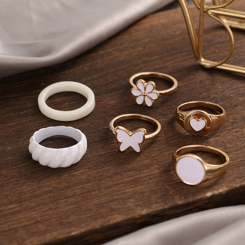 Best-selling cross-border drip oil smiling ring set of 6 for women, European and American retro heart high-grade butterfly joint accessories wholesale