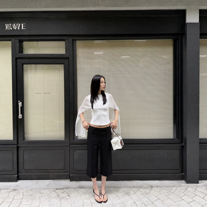 High-Quality Replica of the 2026 Summer New Casual Slim-Fit Black Lace Waistband Straight-Leg Suit Cropped Pants