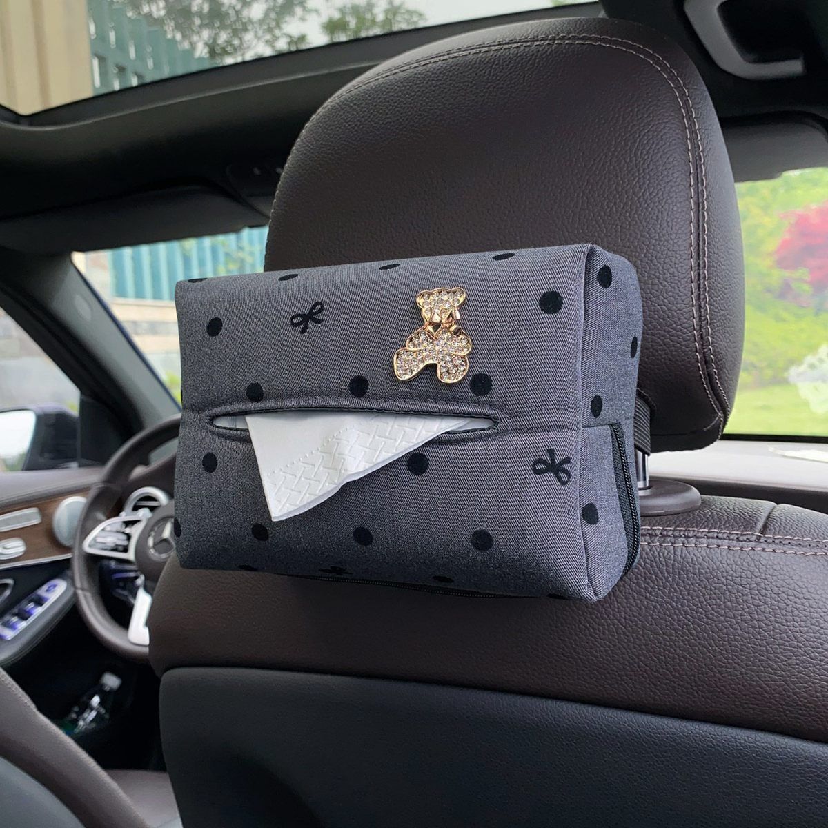 Car Tissue Box with a High-End Feel for Women, In-Car Tissue Holder, Car Tissue Storage Box, Armrest Box for Car Use