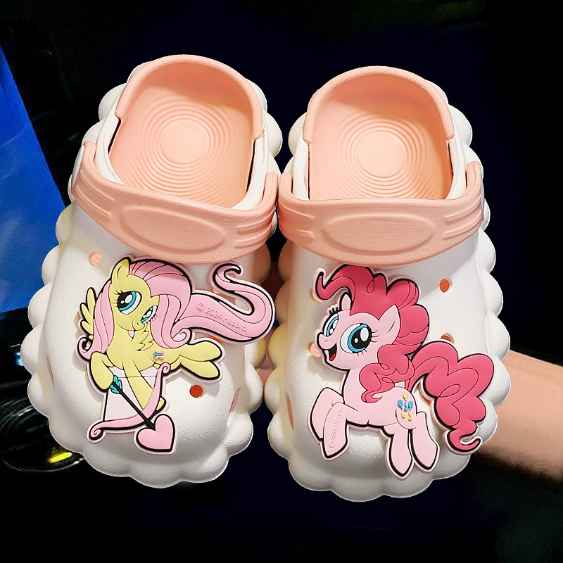 Куточные милые детские сланцы в стиле Crocs с крючком/липучкой?