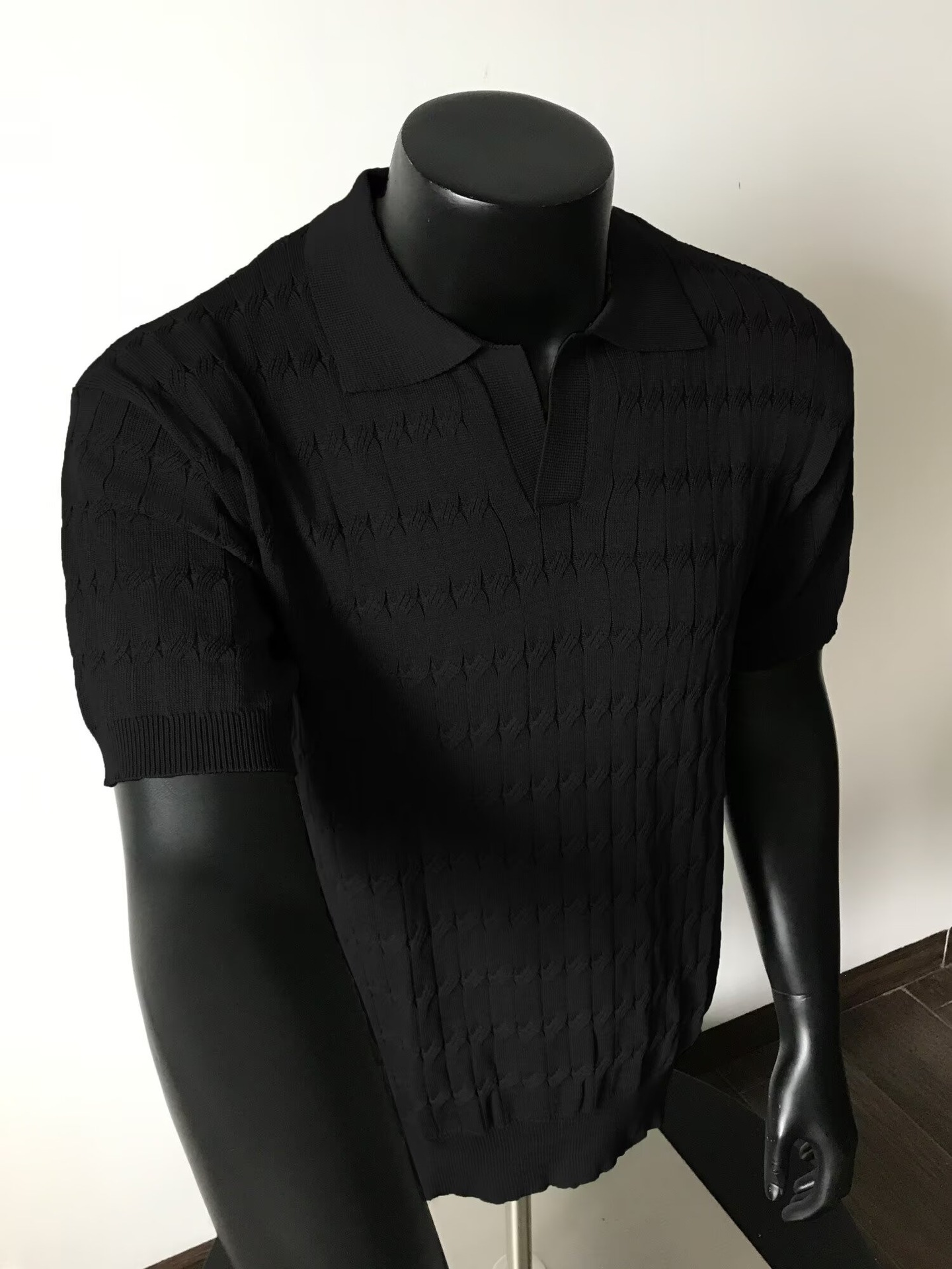 Men's Knitted Collared Polo Shirt Korean Style Textured Slim Fit Short Sleeve Small V Neck Summer T-Shirt_viptrois.com