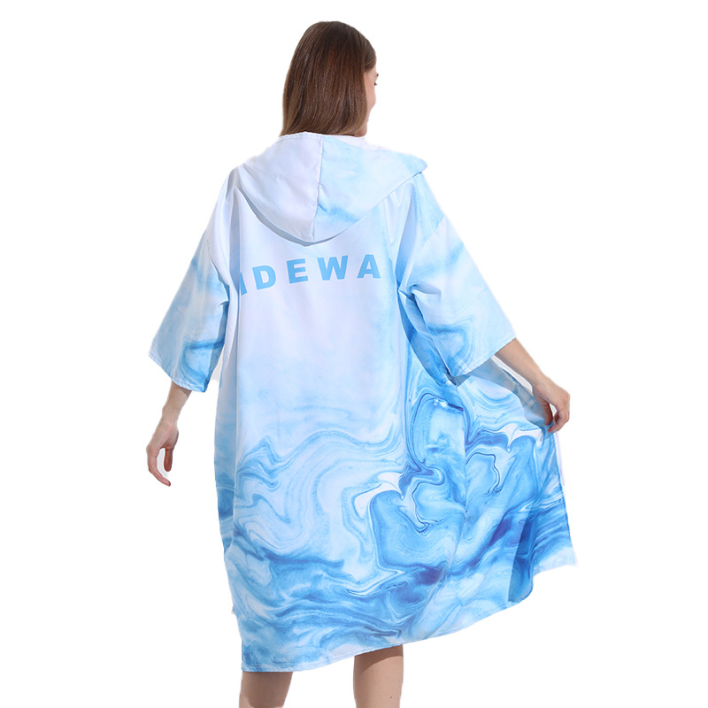 2023 new zipper style quick-drying cloak diving surfing swimming equipment water-absorbent quick-drying adult beach bathrobe