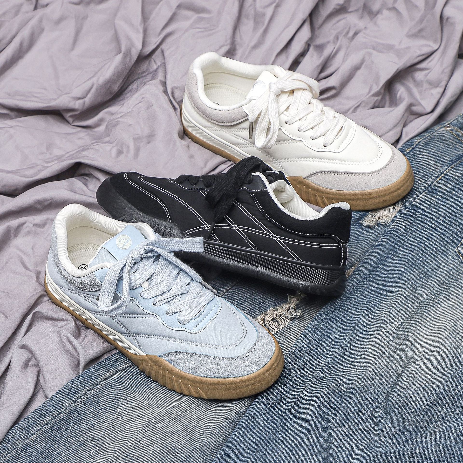 Zapatos de lona para hombres 2025 primavera nuevo estilo explosivo diario versátil zapatos de skate casuales para hombres tres veces vulcanizados zapatos de hombre image 1