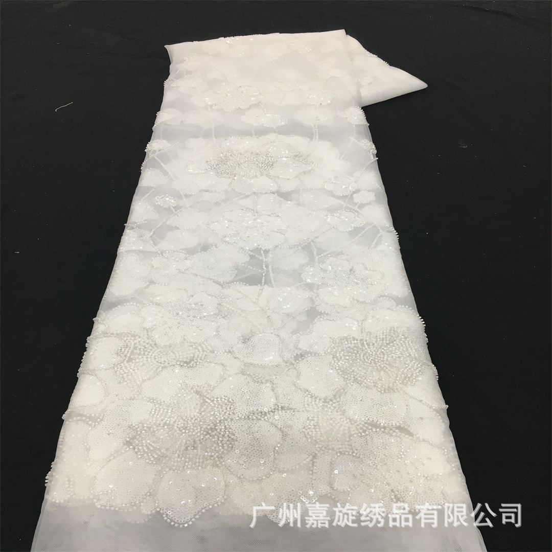 Nueva industria pesada nacional vestido de boda viento rojo esquinilla tubo de perlas bordado tela rendimiento vestido de tela bordada Dai Miao image 7