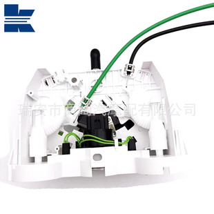 OE: UA3F61190E �m���R���_������BT-50Ƥ������������