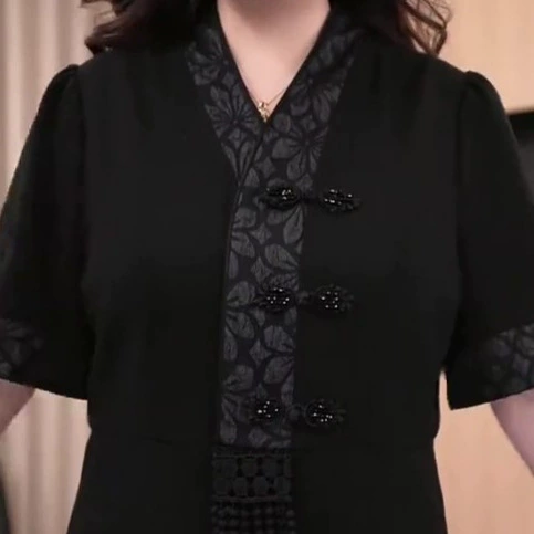 2025 Летняя новая пряжка Новый китайский ретро красный интернет тот же кружевной шифоновый рубашка топ толстая мама женская одежда