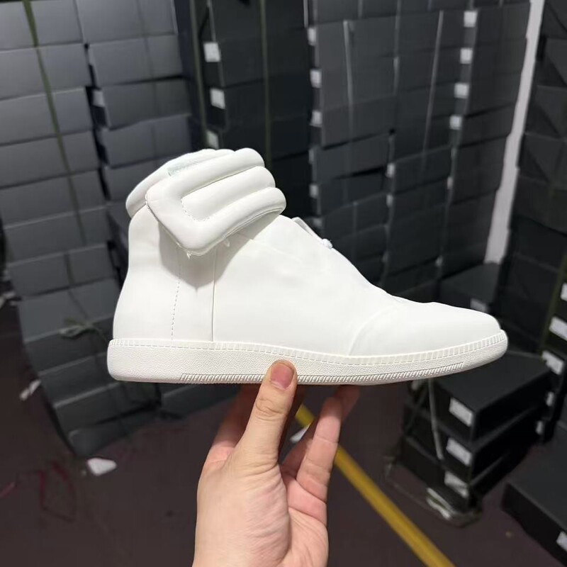 In-Stock Boxing Shoes Classic Versatile Genuine Leather Men's Shoes Youth Flat Casual Sports Retro European and American New Style German Training Shoes In-Stock Boxing Shoes Classic Versatile Genuine Leather Men's Shoes Youth Flat Casual Sports Retro European and American New Style German Training Shoes