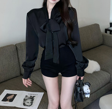 小香风蝴蝶结衬衫女春装新款法式高级感黑色衬衣缎面气质绸缎上衣