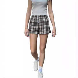 2024复古学院春新款辣妹设计款格纹印花系绳短裤