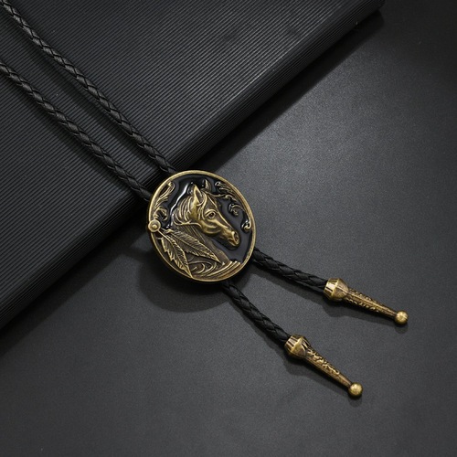 Vintage Western-style Metal Alloy Pendant PU Necklace Sweater Chain Cowboy Polo Collar Men's Shirt Tie