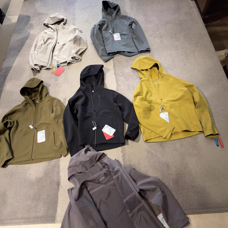 Affordable Alternative: Men's Spring Outdoor Thin Fleece Water-Resistant Stretchy Fully Laminated Softshell Casual Hooded Jacket