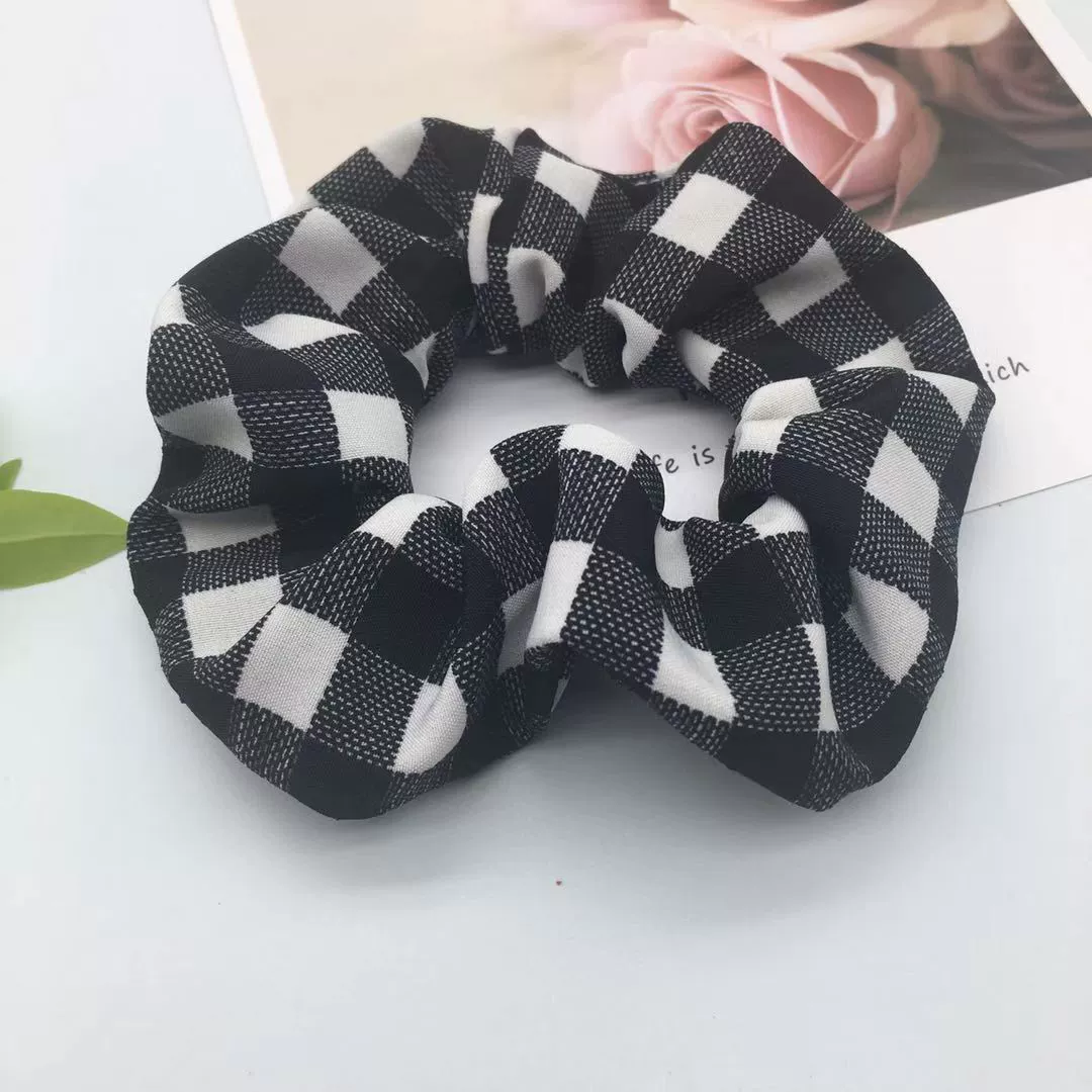 Крупный — мышечный? (likely) 'Large -intestine' hair circle grid girl Mori INS college Feng Korean version of the same hair rope fresh temperament head rope wholesale