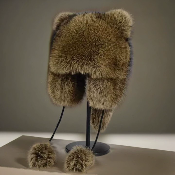 Зимняя теплая модная шляпа