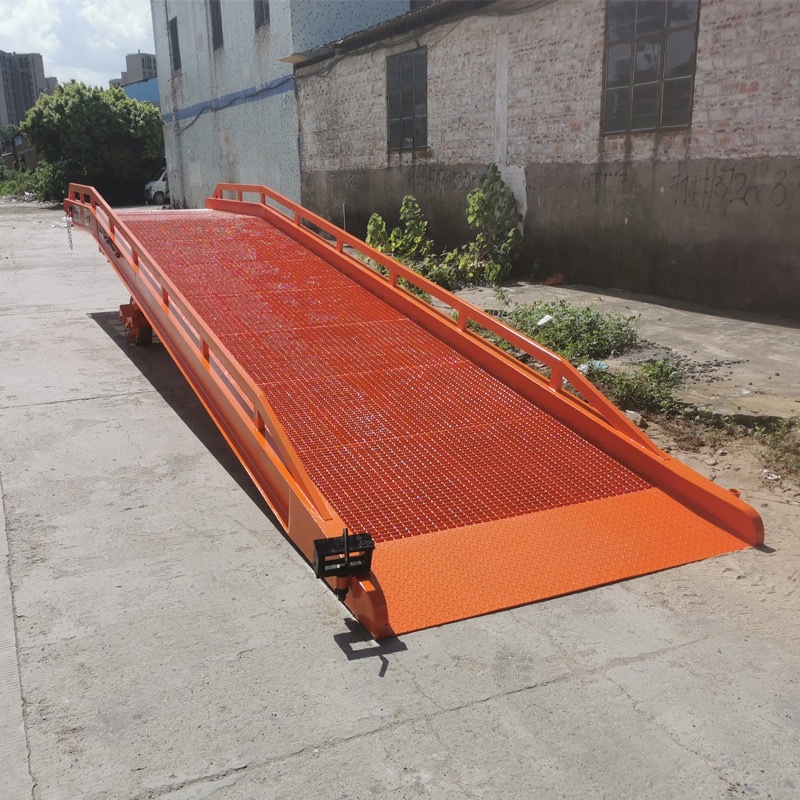 Plataforma de elevación de descarga de contenedores rampa de carga de carretillas elevadoras resistente fabricante de puentes de embarque hidráulicos móviles de 10 toneladas