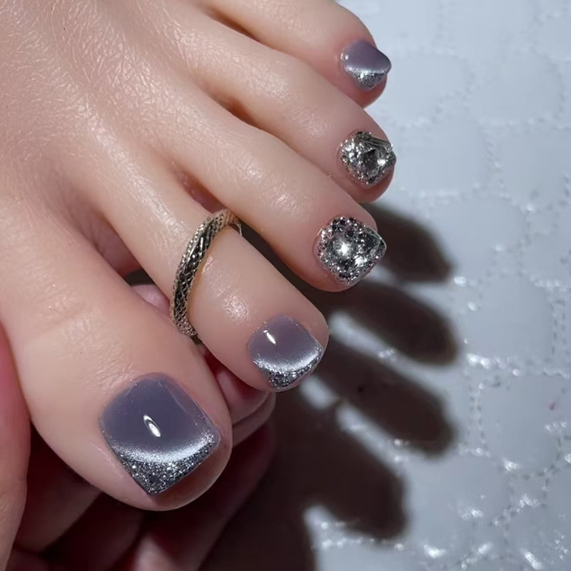 Cat's Eye Fine Flash Manicure Pieces Wear Armor Fine Flash Detachable Toenail Pieces Toenail Pieces Nail Patch 24 Pieces Cat's Eye Fine Flash Manicure Pieces Wear Armor Fine Flash Detachable Toenail Pieces Toenail Pieces Nail Patch 24 Pieces