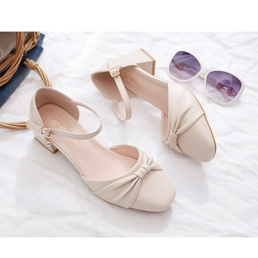 2026 sandálias de bolsillo para mujeres de verano nuevo tacones altos no cansados zapatos de talón único de hebilla cuadrada