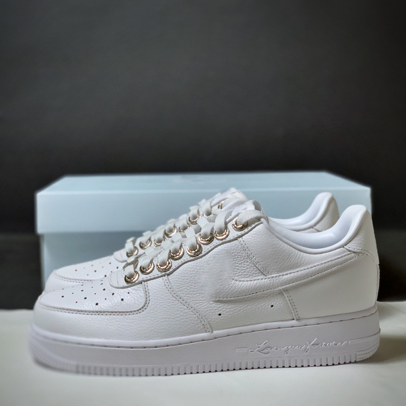 Air Force 1 sneakers, public and private parties co-branded street fashion sneakers, Love You forever couple's white shoes