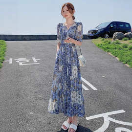 2025夏季法式碎花雪纺连衣裙女新款夏装韩系收腰显瘦a字蛋糕裙子