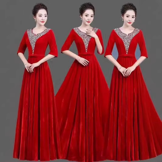 New gold velvet middle-aged and elderly chorus women's long dress red song ancestor Song poetry recitation opening dance slim dress New gold velvet middle-aged and elderly chorus women's long dress red song ancestor Song poetry recitation opening dance slim dress