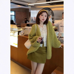 轻奢高级感套装女2025秋季毛茸茸毛衣外套蕾丝上衣半身短裙三件套