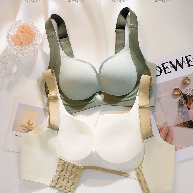 813 # Low-Price Stock Clearance Women's Adhesive Full-Cup Push-Up Bra, Seamless, Comfortable, Stylish, Simple Underwear 813 # Low-Price Stock Clearance Women's Adhesive Full-Cup Push-Up Bra, Seamless, Comfortable, Stylish, Simple Underwear