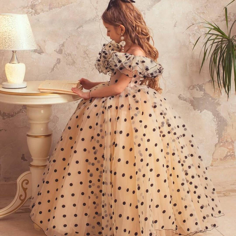 Formele meisjesjurk met stippen prinsessenstijl voor feestjes_voghion.com